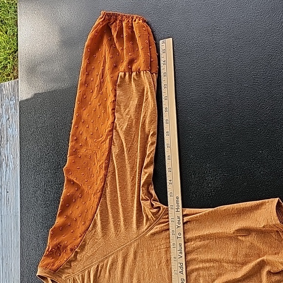 Beyove Top - Picture 11 of 13